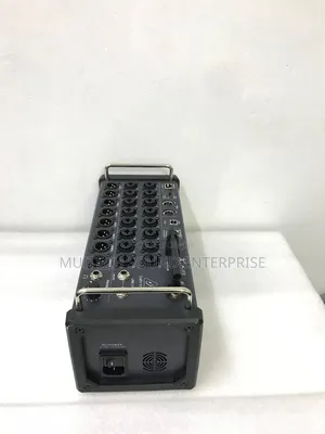 Digital Mixer (Beringer Xr18)