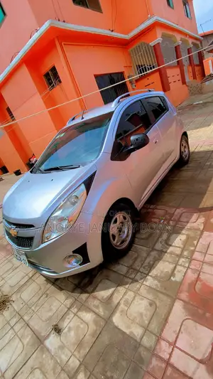 Chevrolet Spark 2014 White