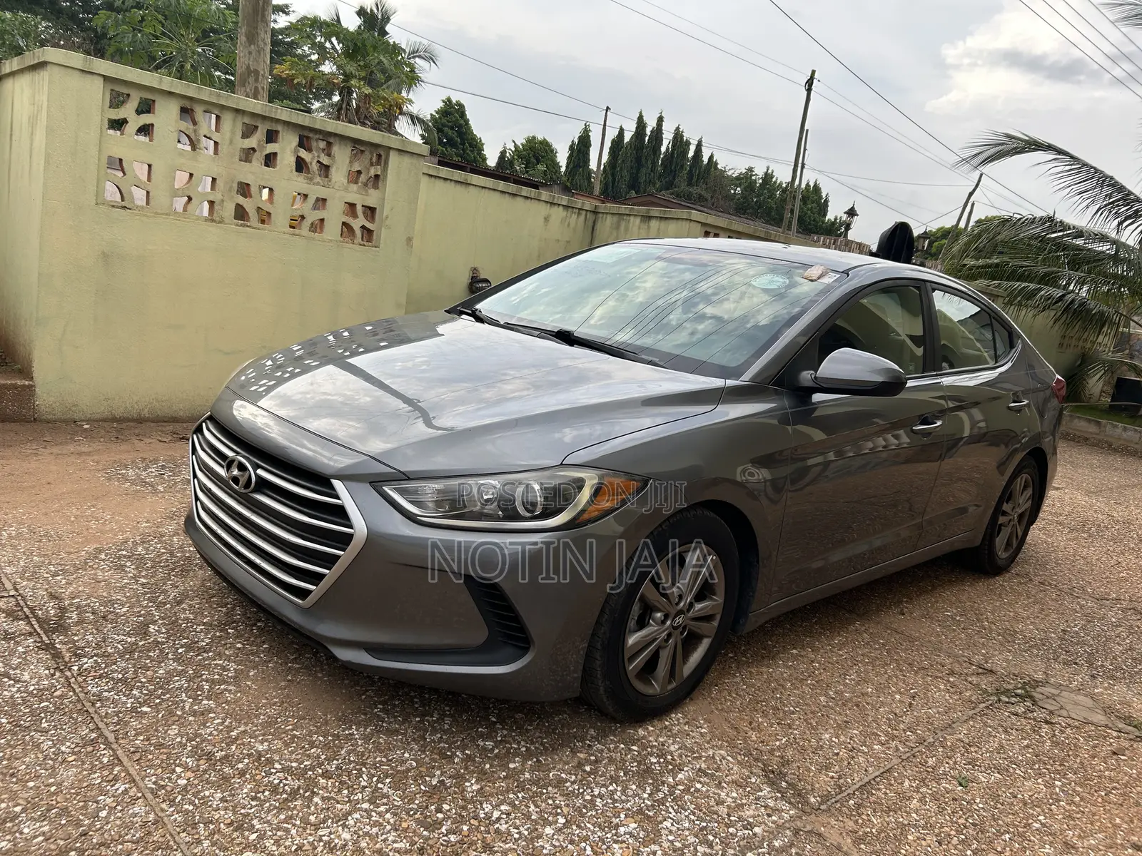 Hyundai Elantra 2018 Gray