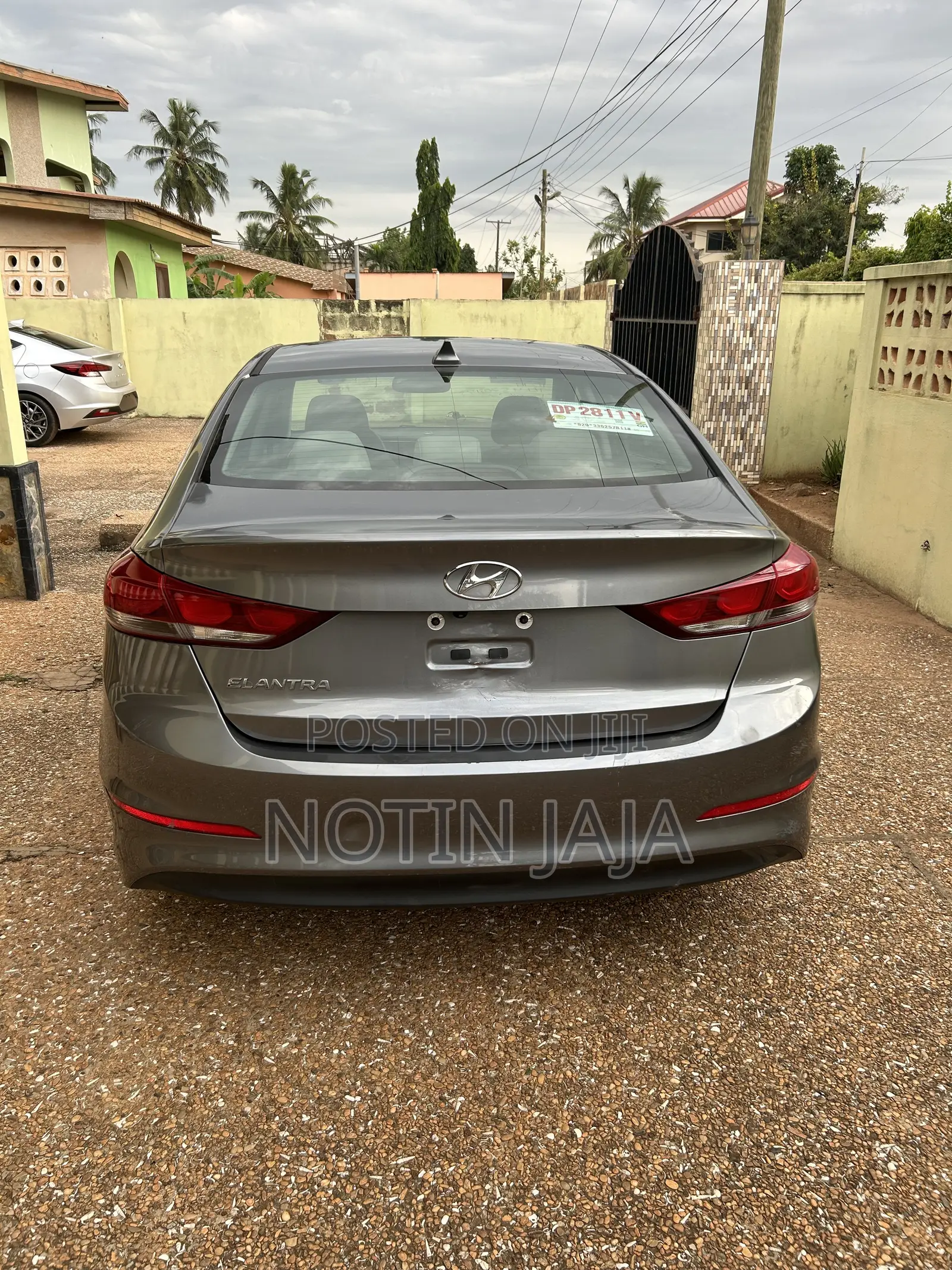 Hyundai Elantra 2018 Gray