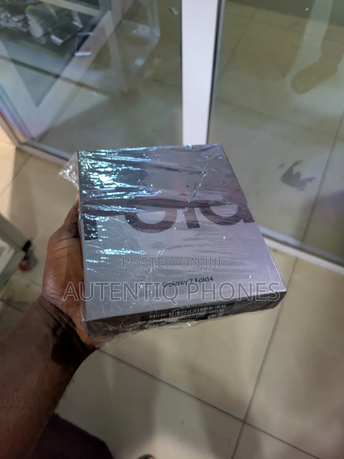New Samsung Galaxy Z Fold4 256 GB Black