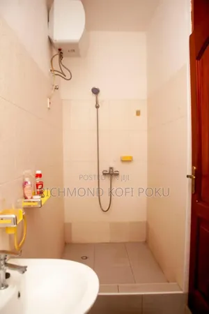 Furnished 2bdrm Apartment in Kofis Realty, Spintex for rent