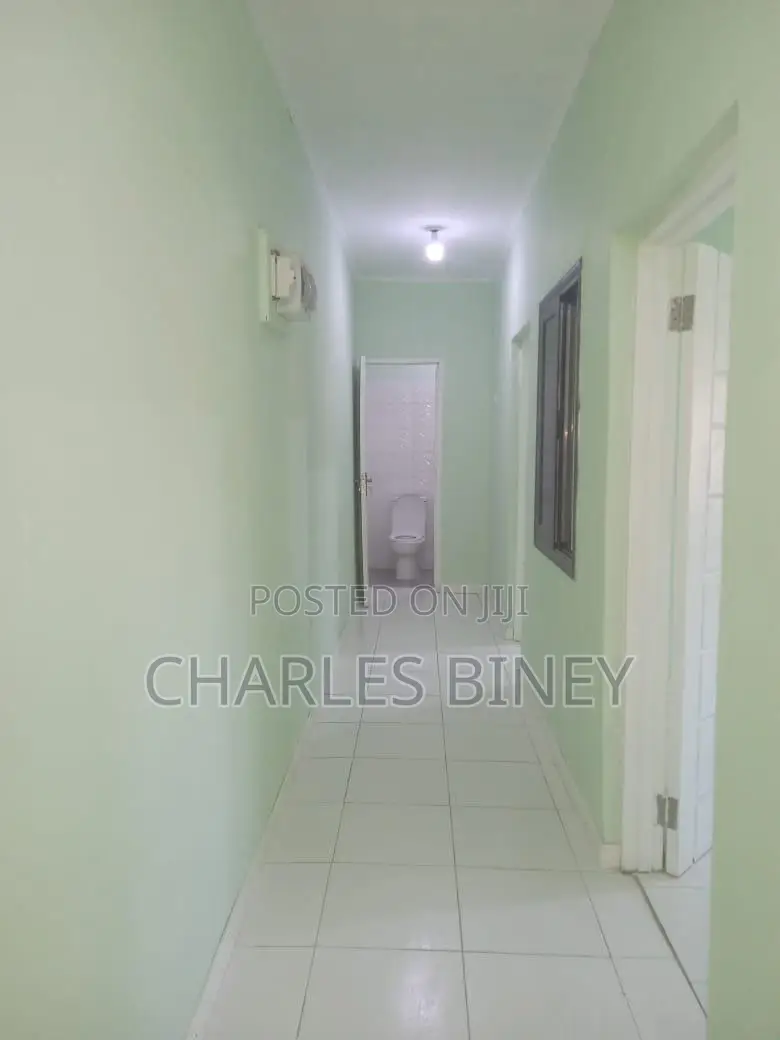 2bdrm Apartment in Old Barrier for rent