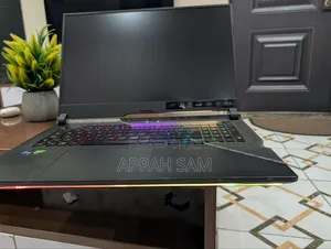 Laptop Asus ROG Strix G17 16GB Intel Core i9 SSD 512GB