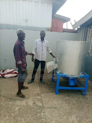 Cassava Peeling Machine