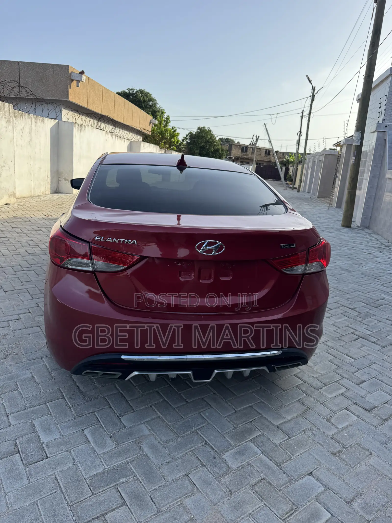 Hyundai Elantra 2013 Red