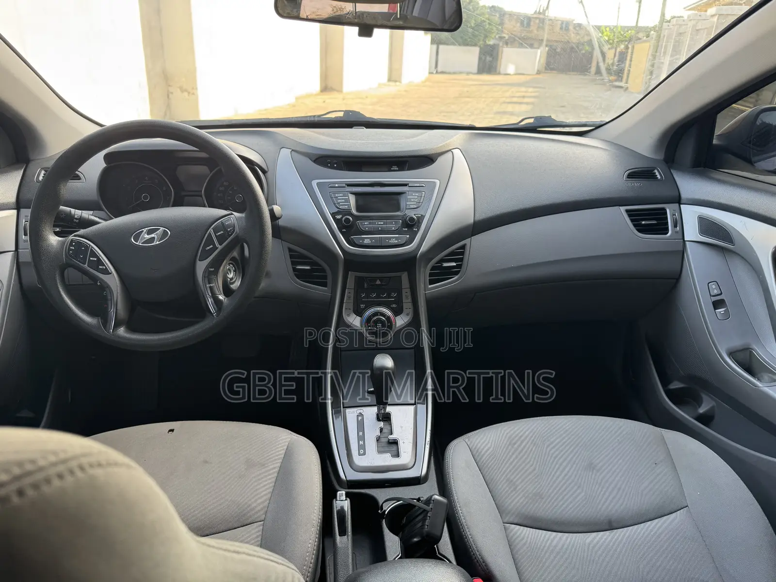 Hyundai Elantra 2013 Red