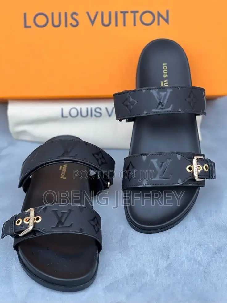 Original Louis Vuitton Ladies Slippers in Colours