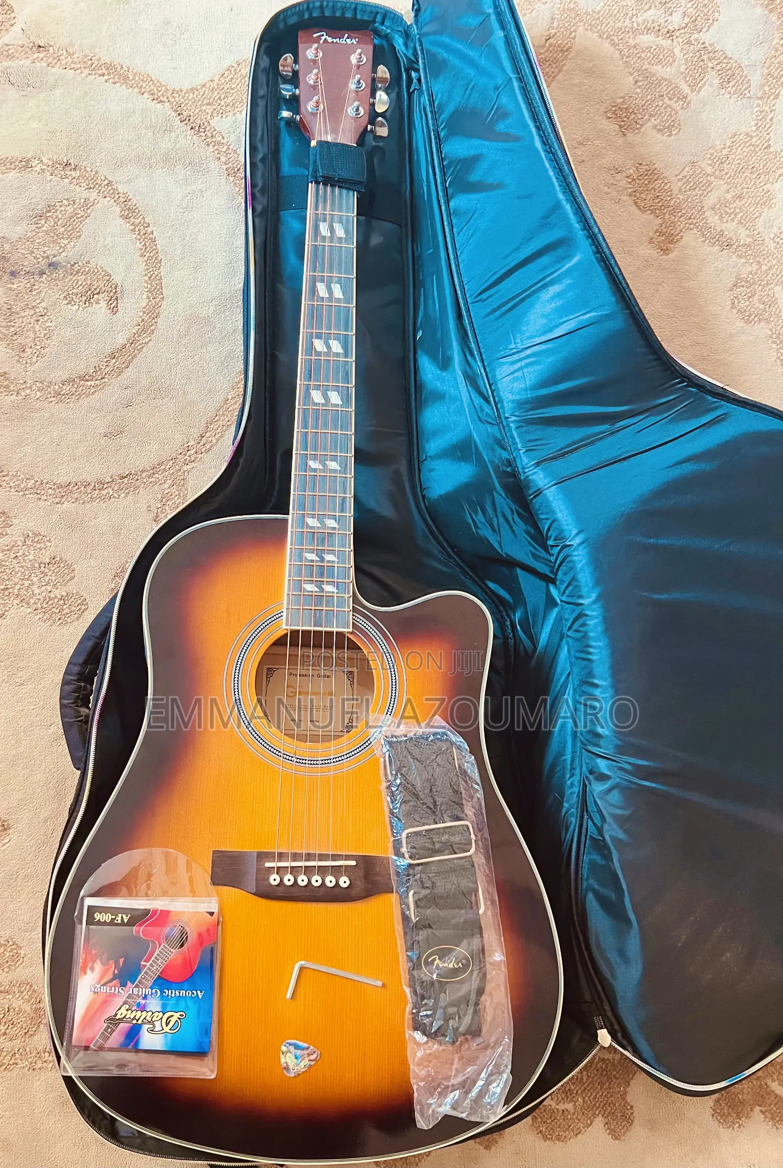 Yamaha Semi-acoustic Guitar