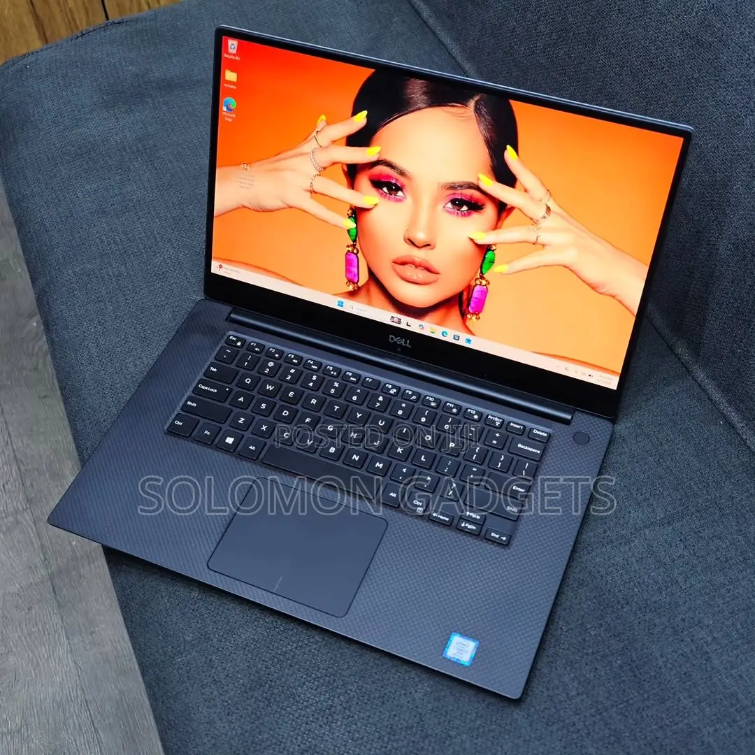 Laptop Dell Precision 5530 16GB Intel Core i7 SSD 512GB