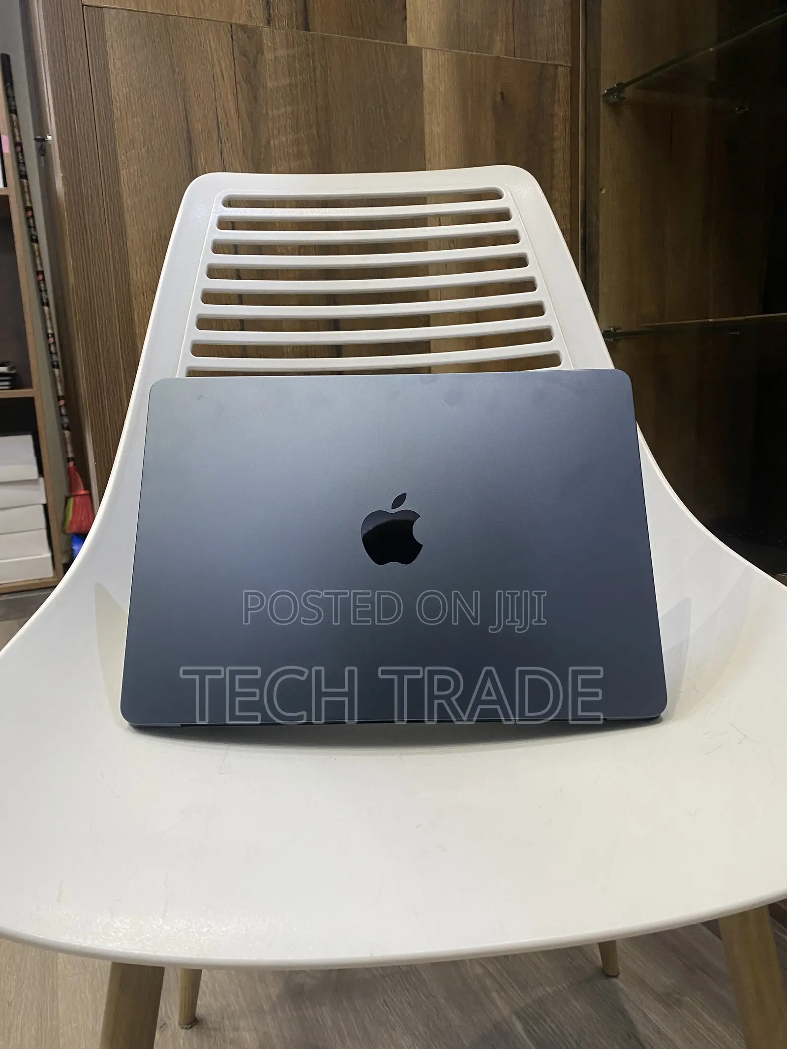 Laptop Apple MacBook Air 2025 M4 13-inch 16GB Apple M4 SSD 256GB