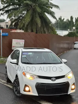 Toyota Corolla 2016 White