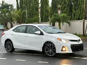 Toyota Corolla 2016 White