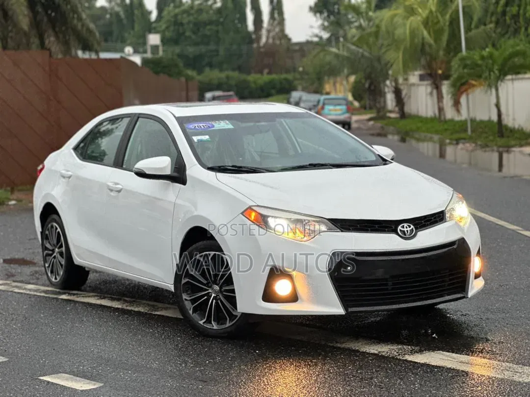 Toyota Corolla 2016 White