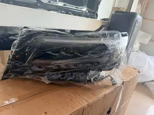 Toyota Land Cruiser Prado 2018-23 Spec Led Head Light Pair