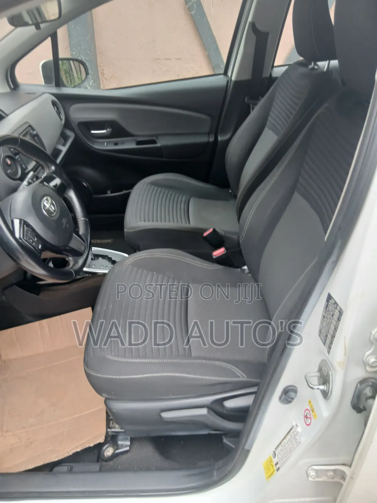Toyota Yaris 2015 White