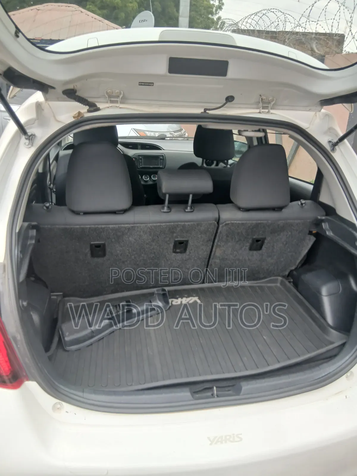 Toyota Yaris 2015 White