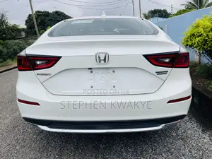 Honda Insight Touring 2019 White
