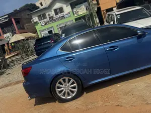 Lexus IS 250 2010 Blue