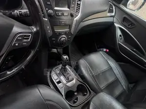 Hyundai Santa Fe 2013 Gray