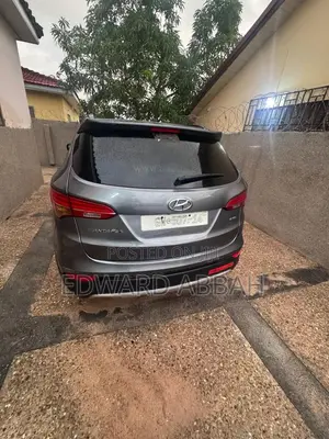 Hyundai Santa Fe 2013 Gray