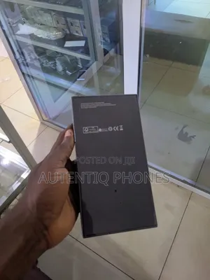 New Samsung Galaxy S24 Ultra 256 GB Gold
