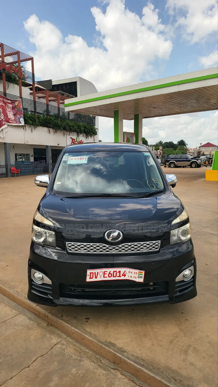 Toyota Voxy 2013 Black
