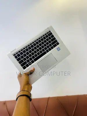 Laptop HP EliteBook x360 1030 G2 8GB Intel Core i5 SSD 256GB