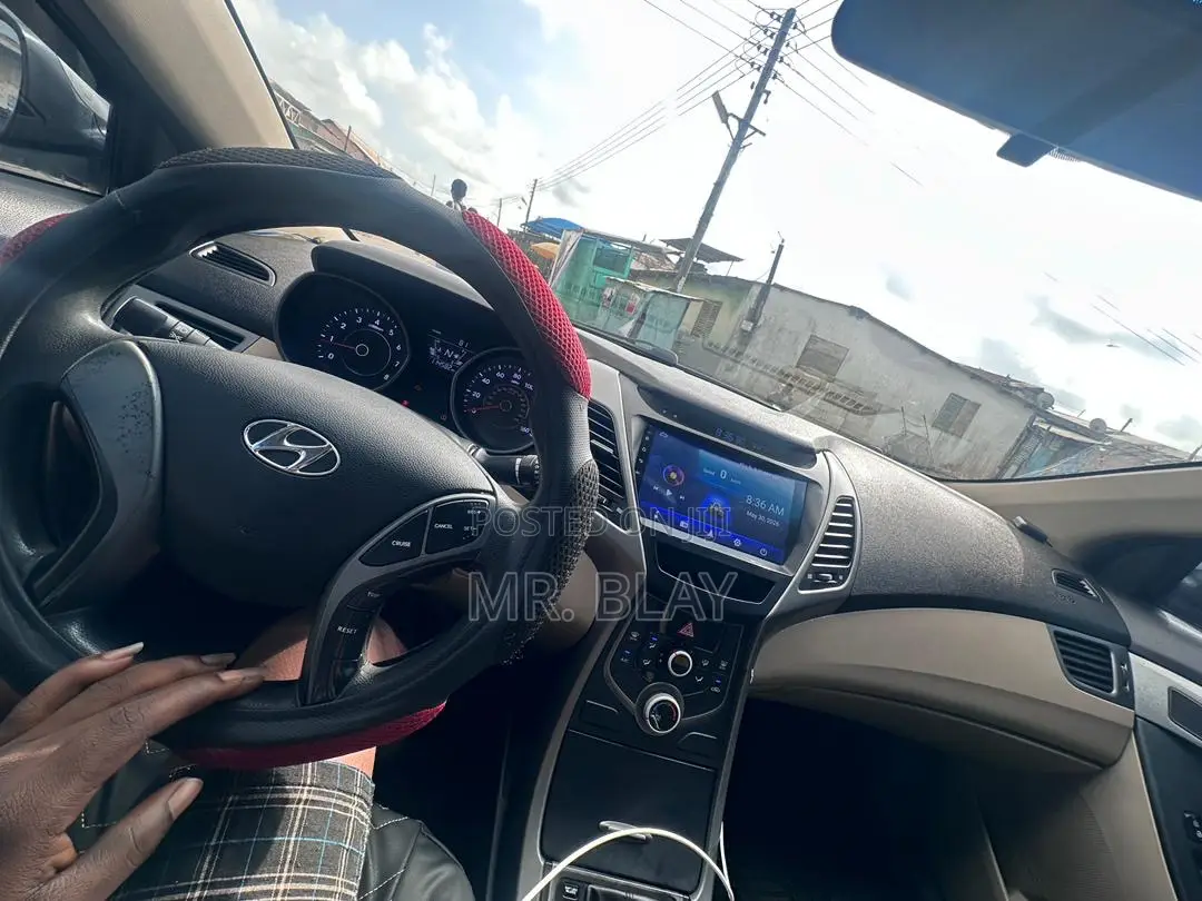 Hyundai Elantra 2016