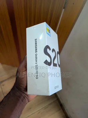 New Samsung Galaxy S20 FE 128 GB Black