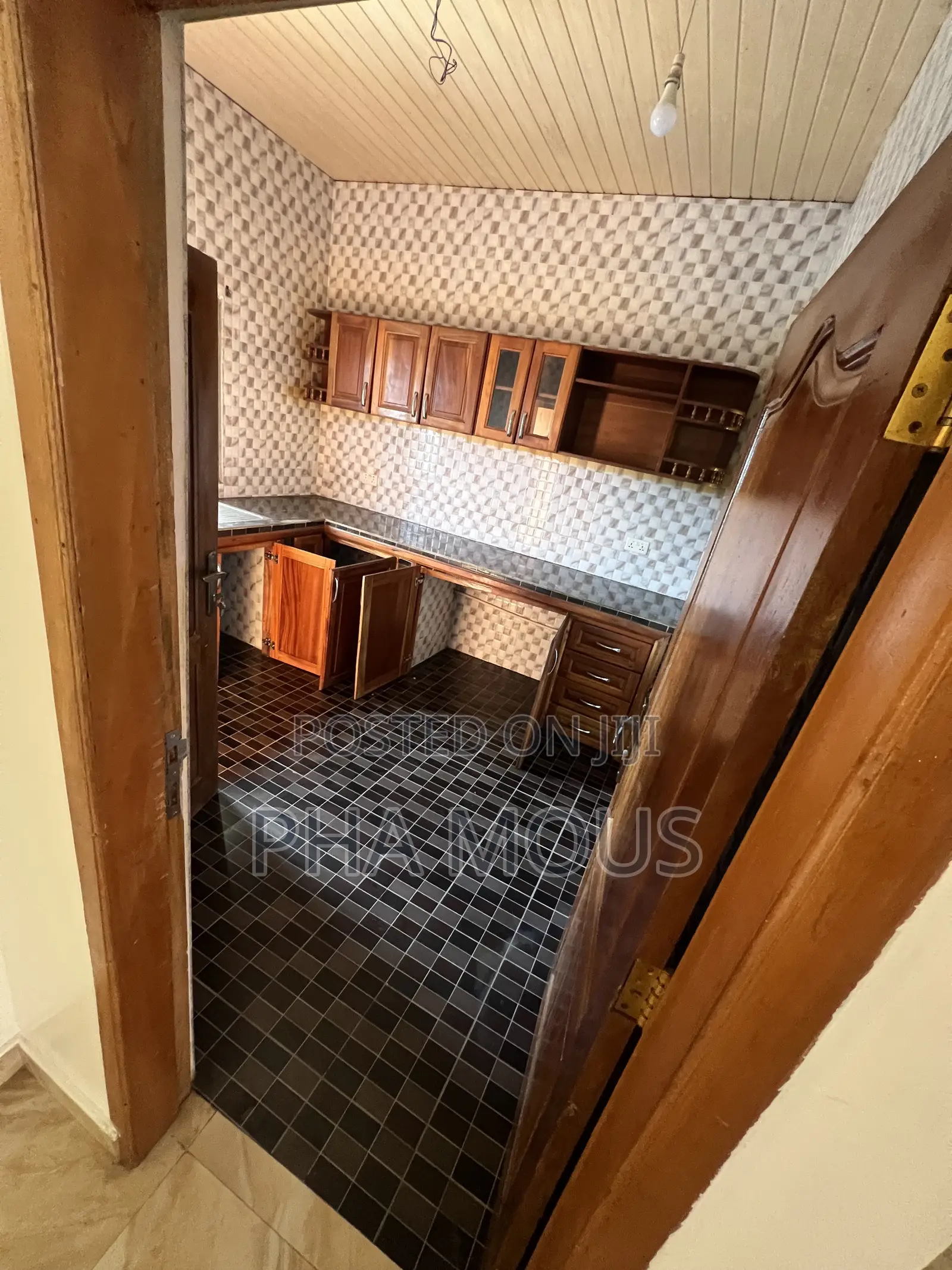2bdrm Apartment in Achimota for rent