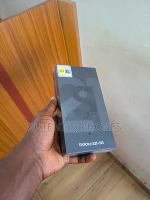 New Samsung Galaxy S21+ 5G 128 GB Silver