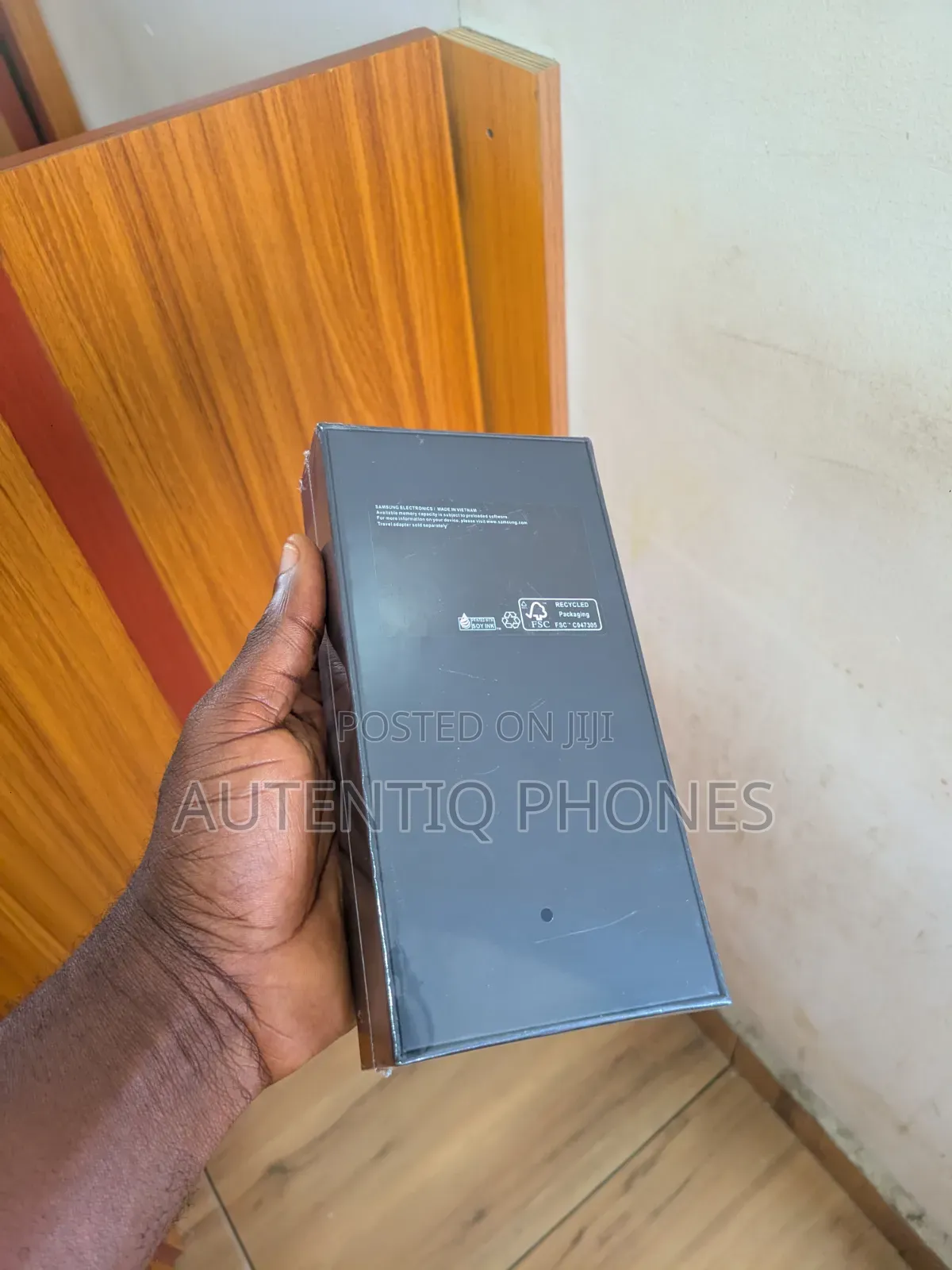 New Samsung Galaxy S21+ 5G 128 GB Silver