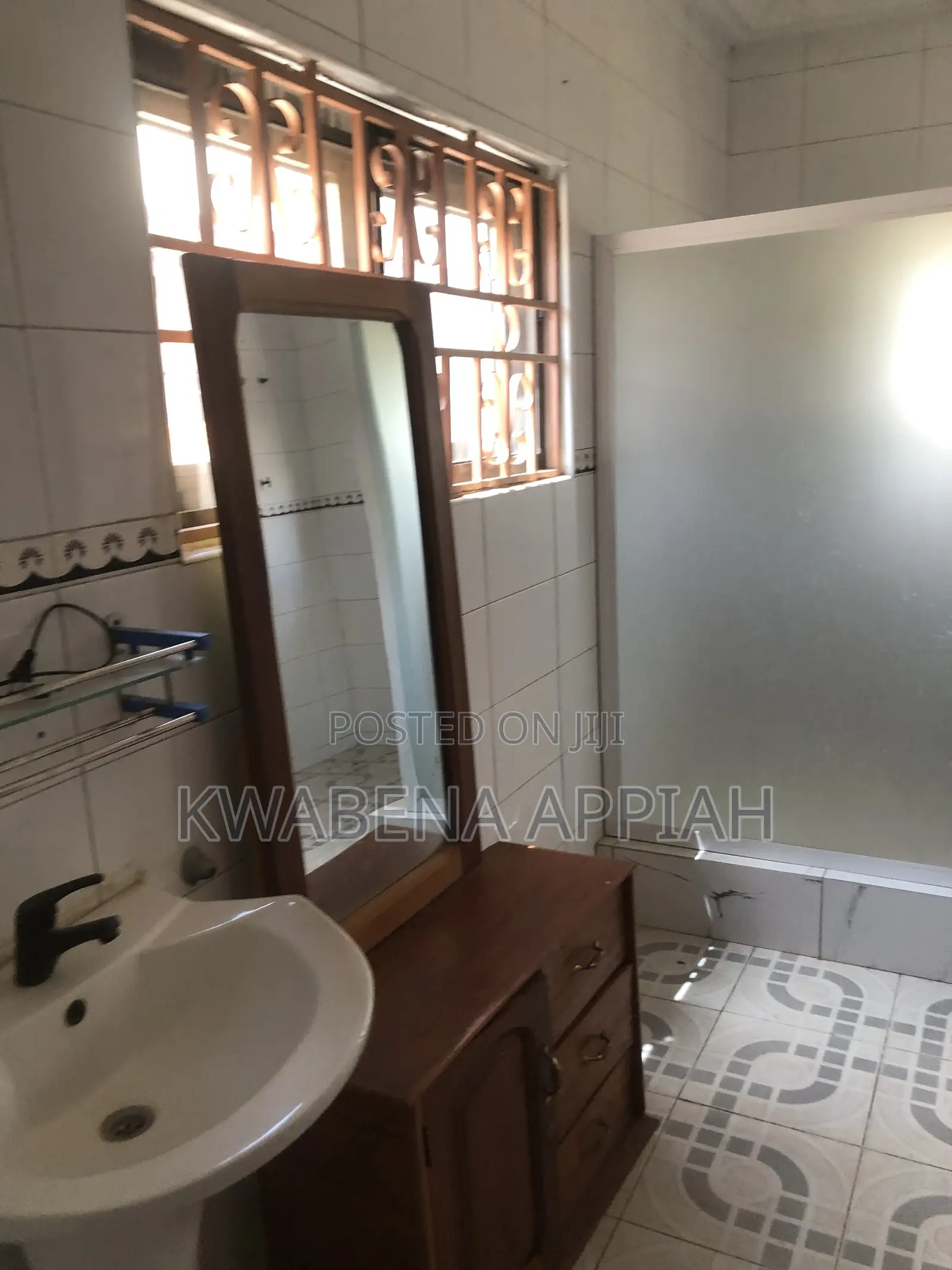 4bdrm Duplex in Mark Estate At, Kumasi Metropolitan for sale