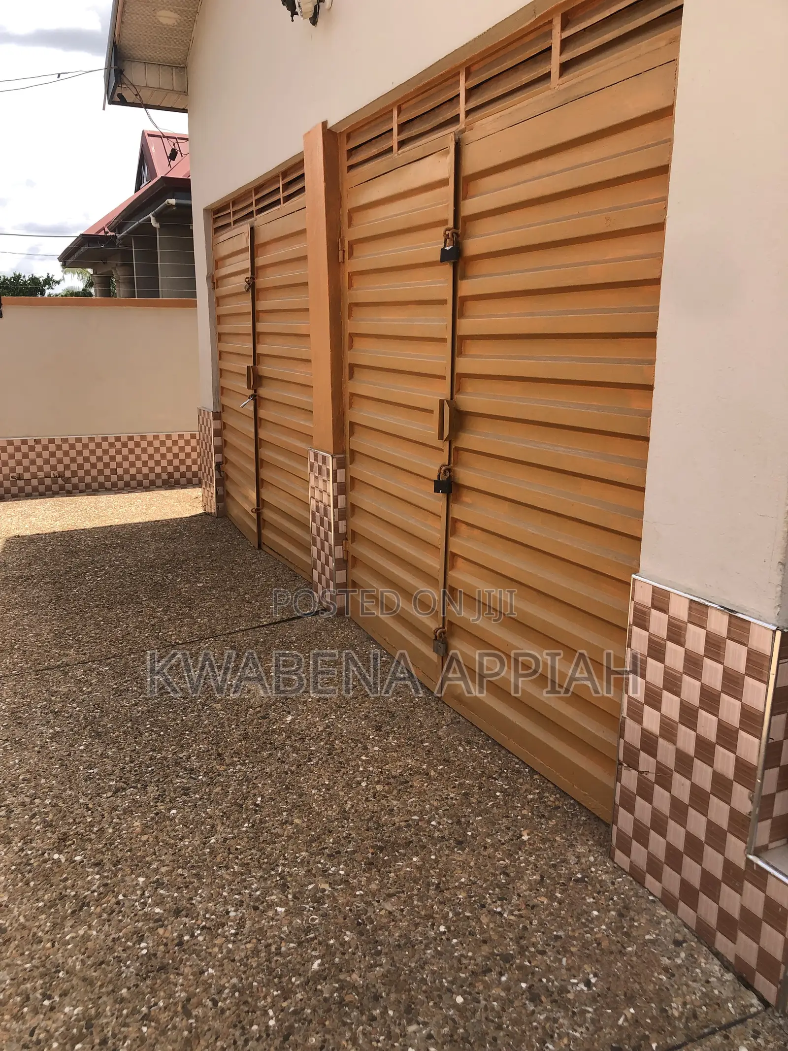 4bdrm Duplex in Mark Estate At, Kumasi Metropolitan for sale
