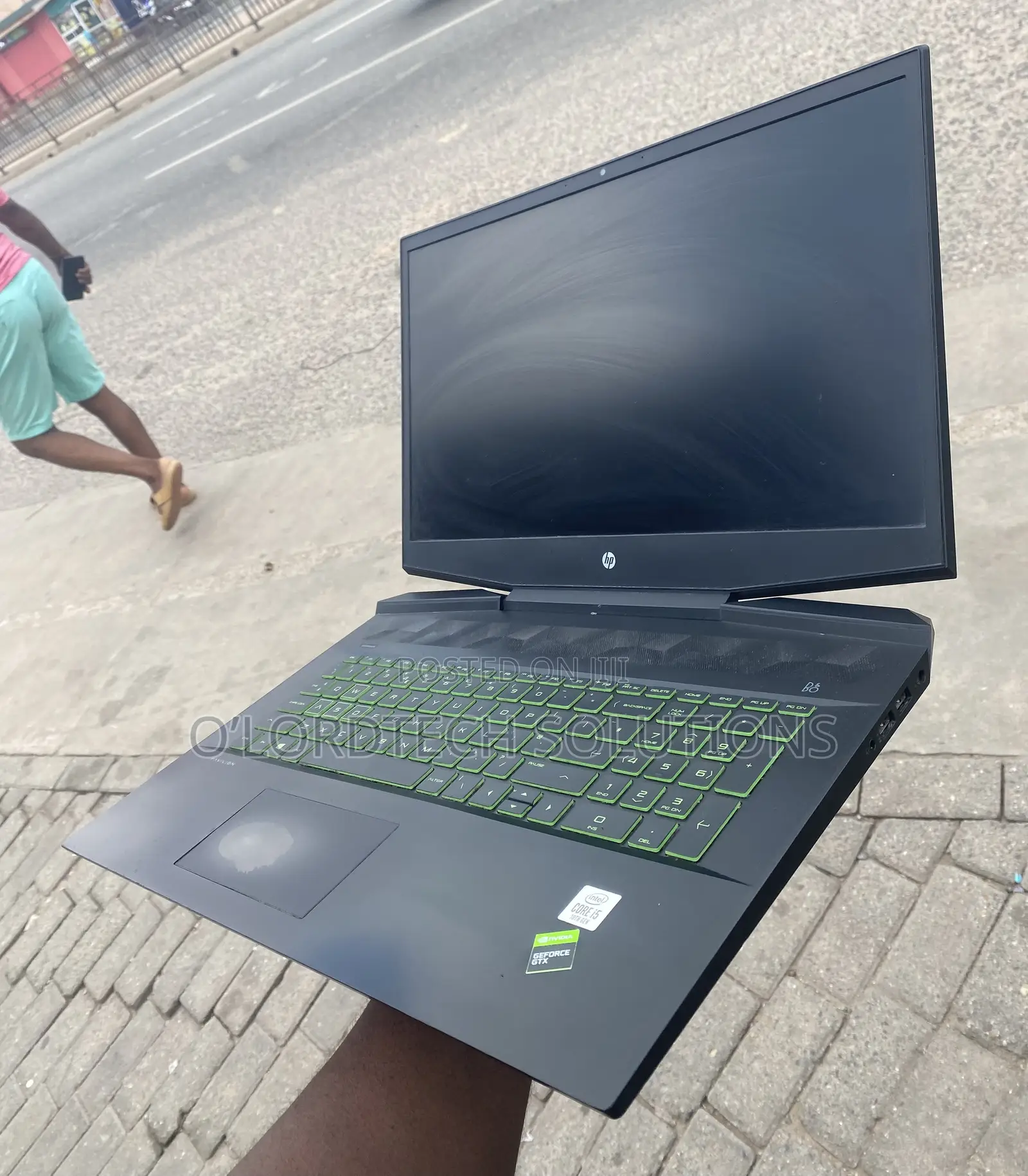 Laptop HP Pavilion 17 16GB Intel Core i5 HDD 1.5T