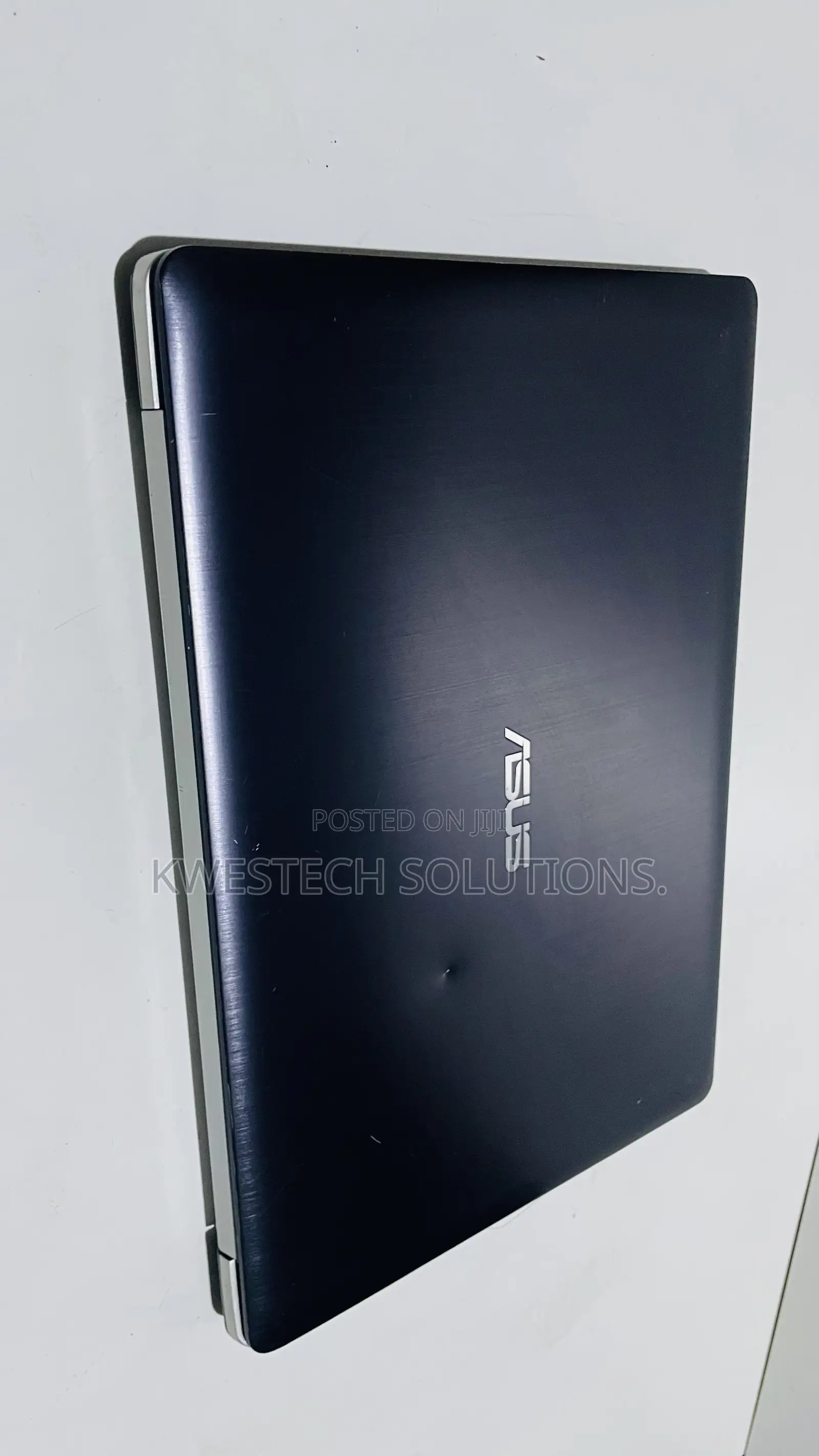 Laptop Asus K55A 4GB Intel Core i5 HDD 500GB
