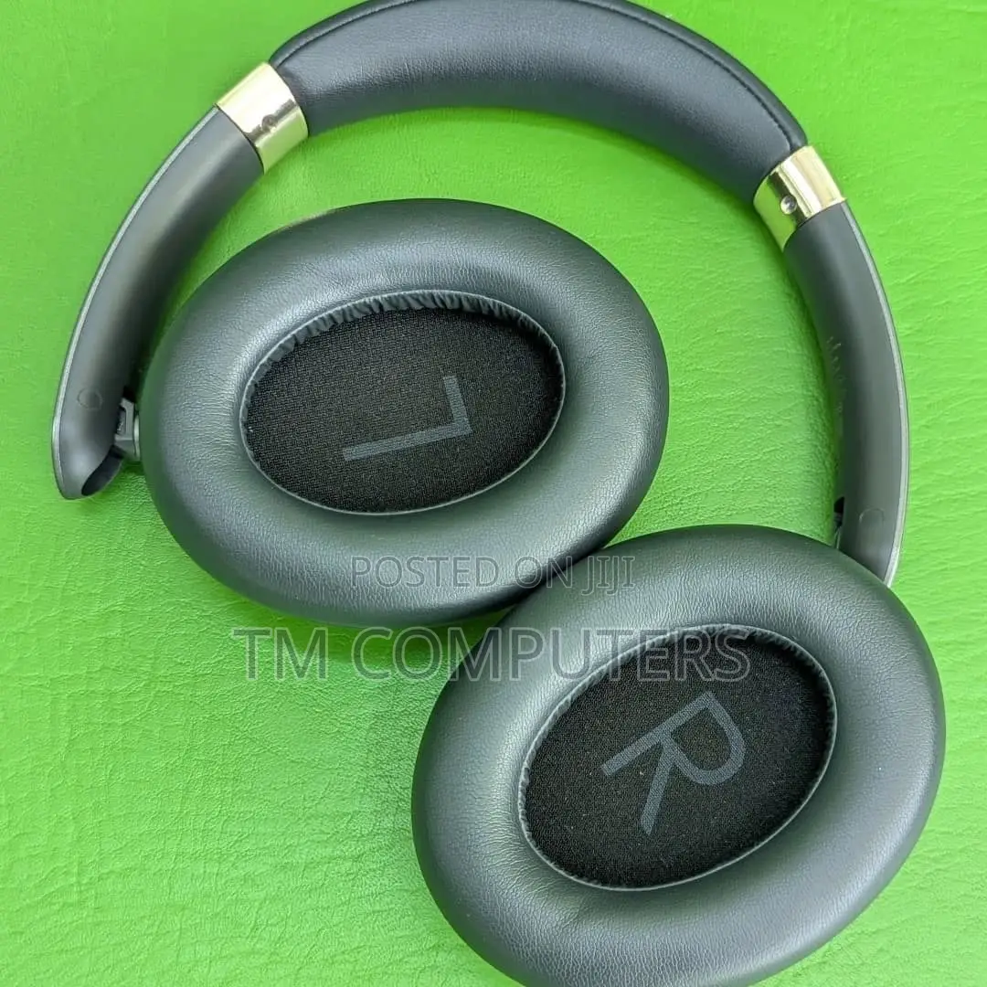 Oriamo Headset