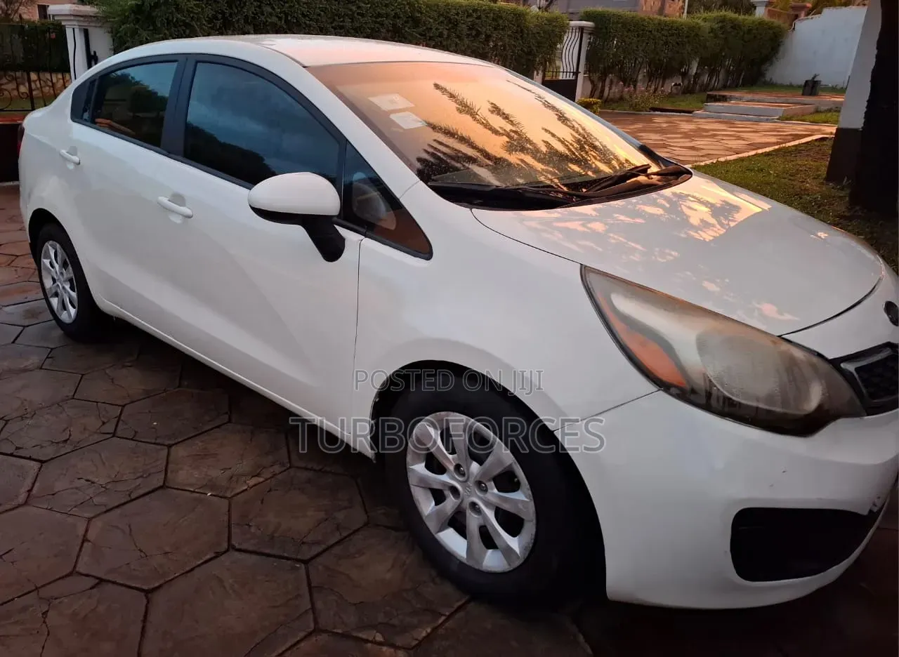 Kia Rio LX 4dr Sedan (1.6L 4cyl 6A) 2012 White