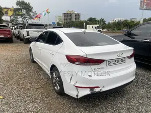 Hyundai Elantra Sport 2018 White