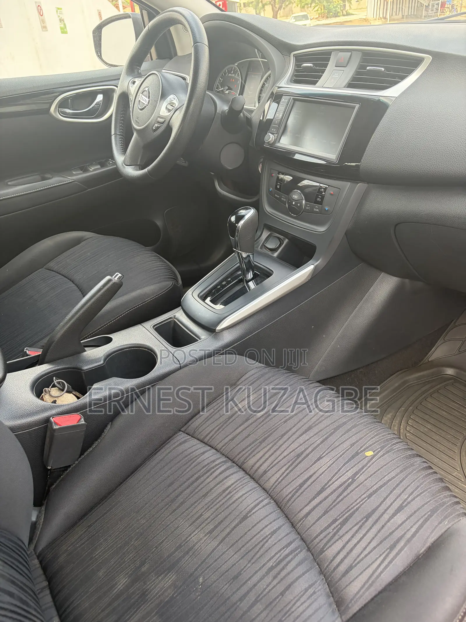 Nissan Sentra 2019 Red