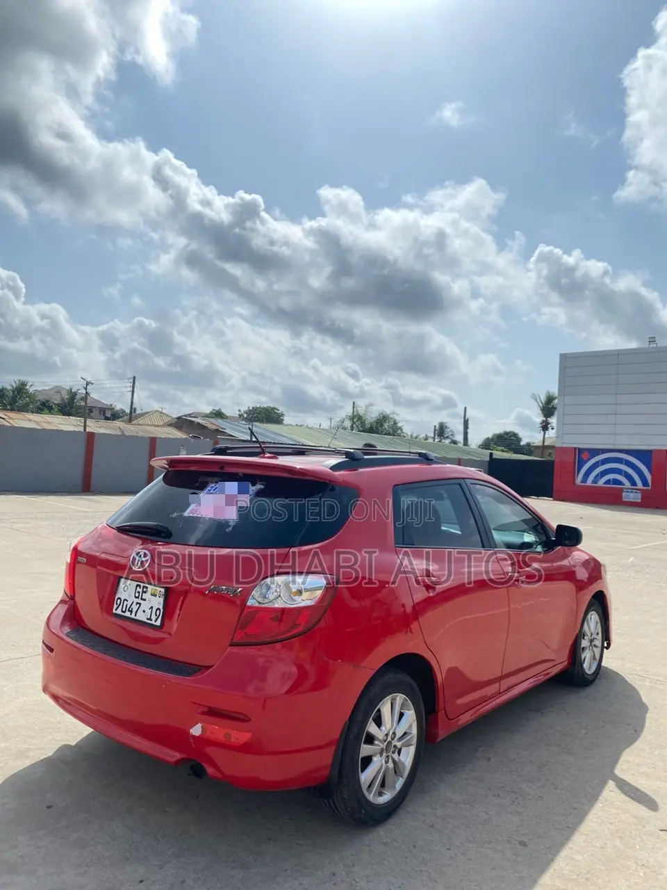 Toyota Matrix L Hatchback FWD (1.8L 4cyl 5A) 2013 Red
