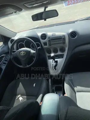 Toyota Matrix L Hatchback FWD (1.8L 4cyl 5A) 2013 Red