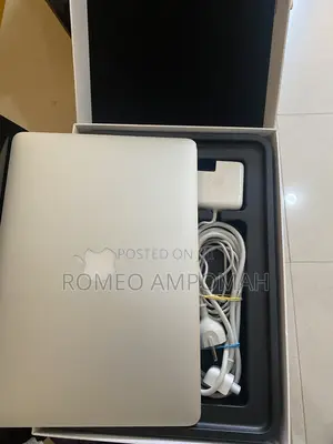 Laptop Apple MacBook Air 2017 8GB Intel Core i5 SSD 128GB