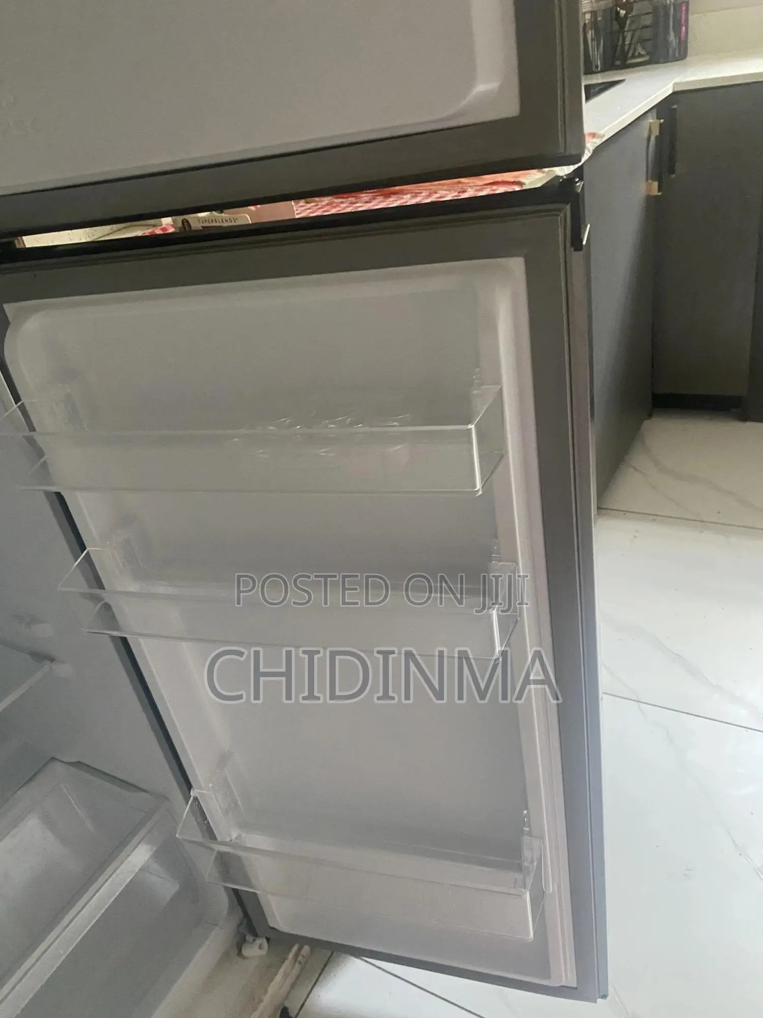 Refrigerator