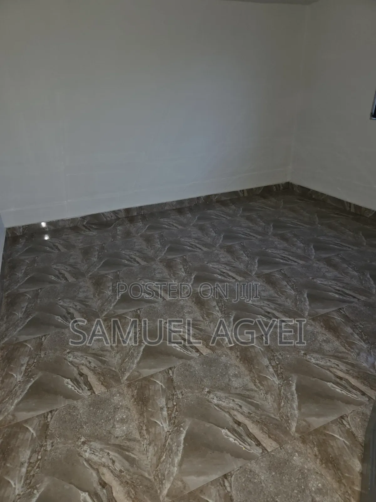1bdrm Apartment in Anglican, Lascala for rent