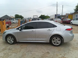 Toyota Corolla L 2020 Silver