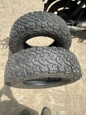Bf Goodrich Tyre 245 74 17
