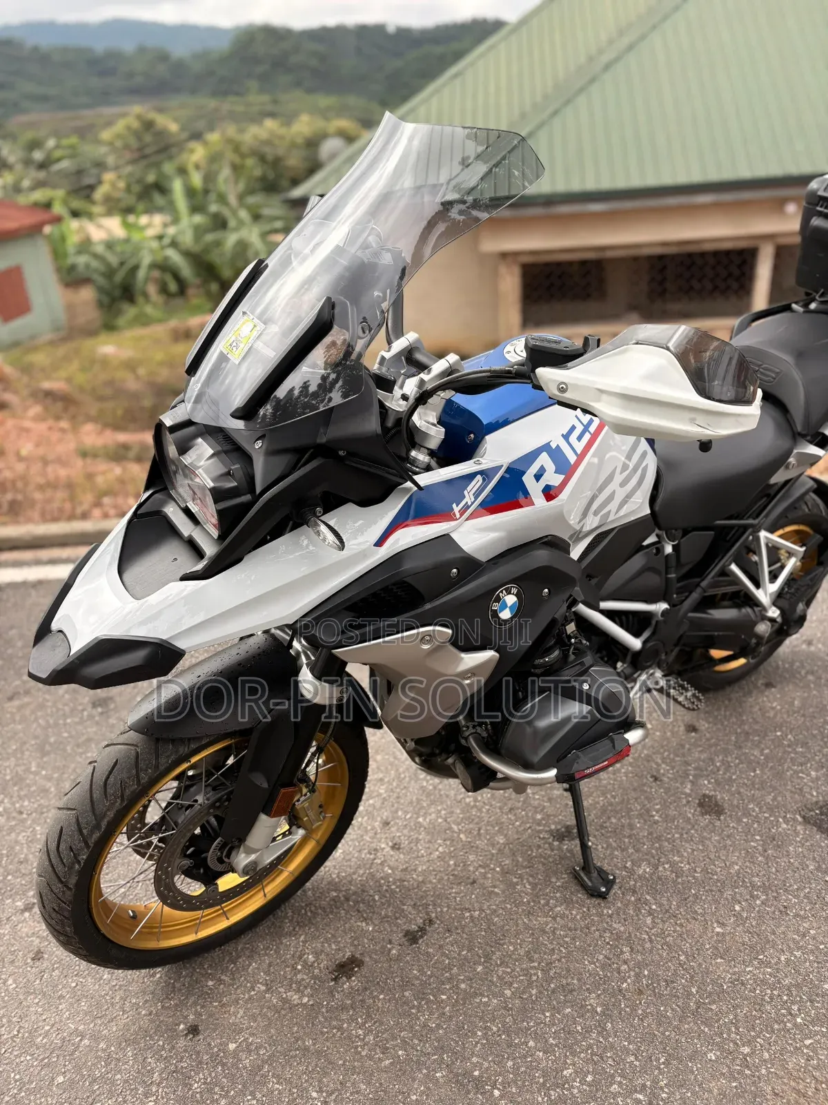 BMW R1250GS 2021 White