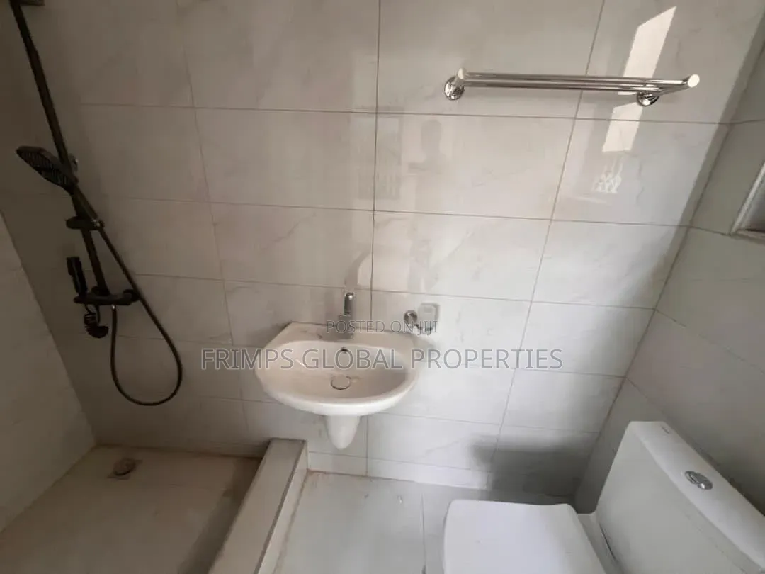 3bdrm House in Accra Metropolitan for sale